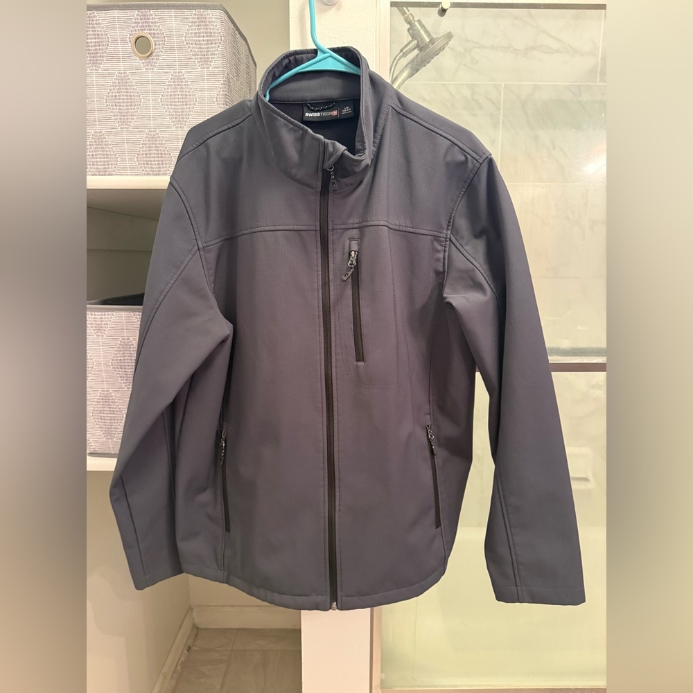 Swiss Tech Size Large Grey Jacket
